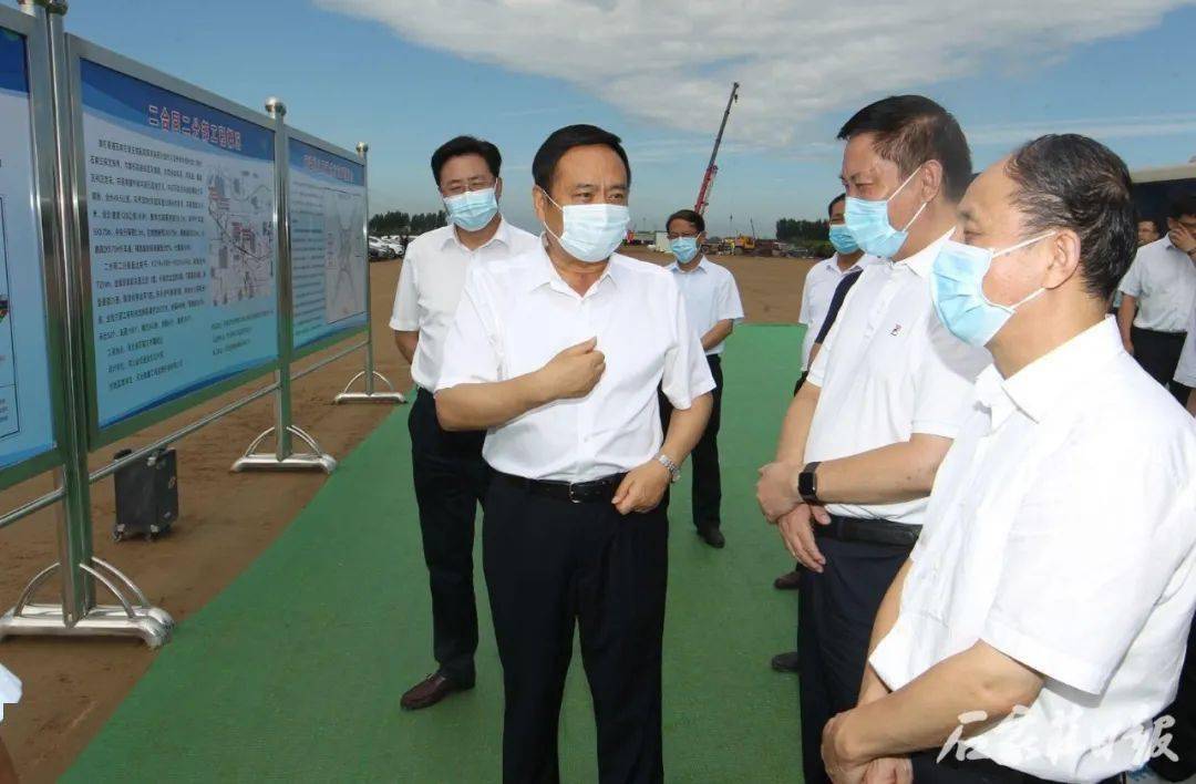 邓沛然到津石高速石家庄段项目进行现场调研督导