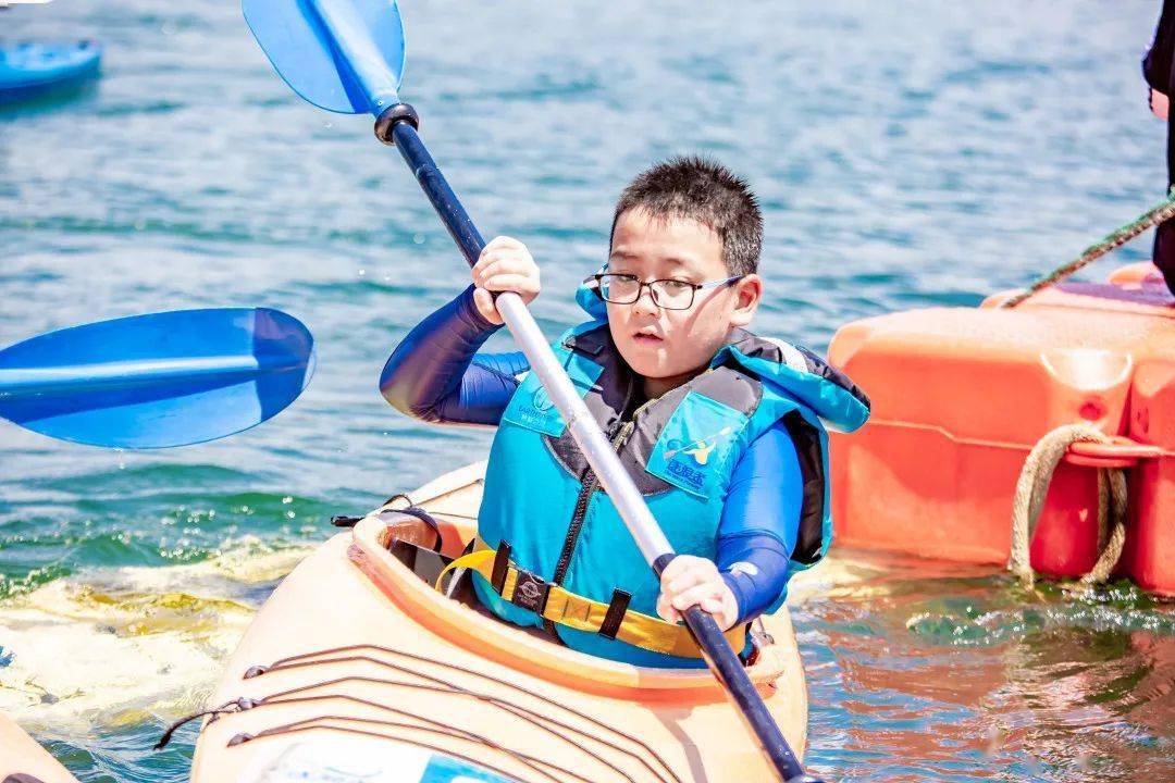 为大家介绍的第二位领航员是一位少年领航员,来自江苏无锡的朱文轩.