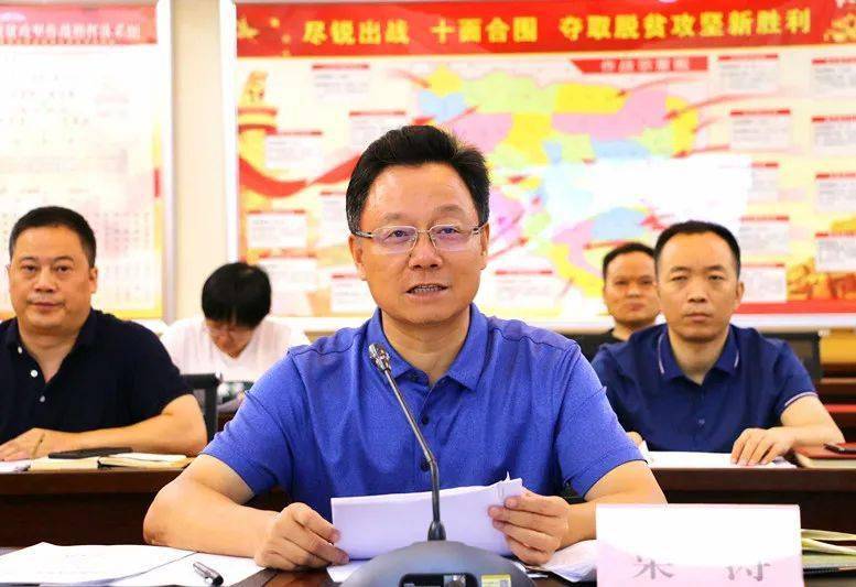 梁涛强调,今年旬阳县连续经受住了几项硬仗考验,全县脱贫攻坚工作正