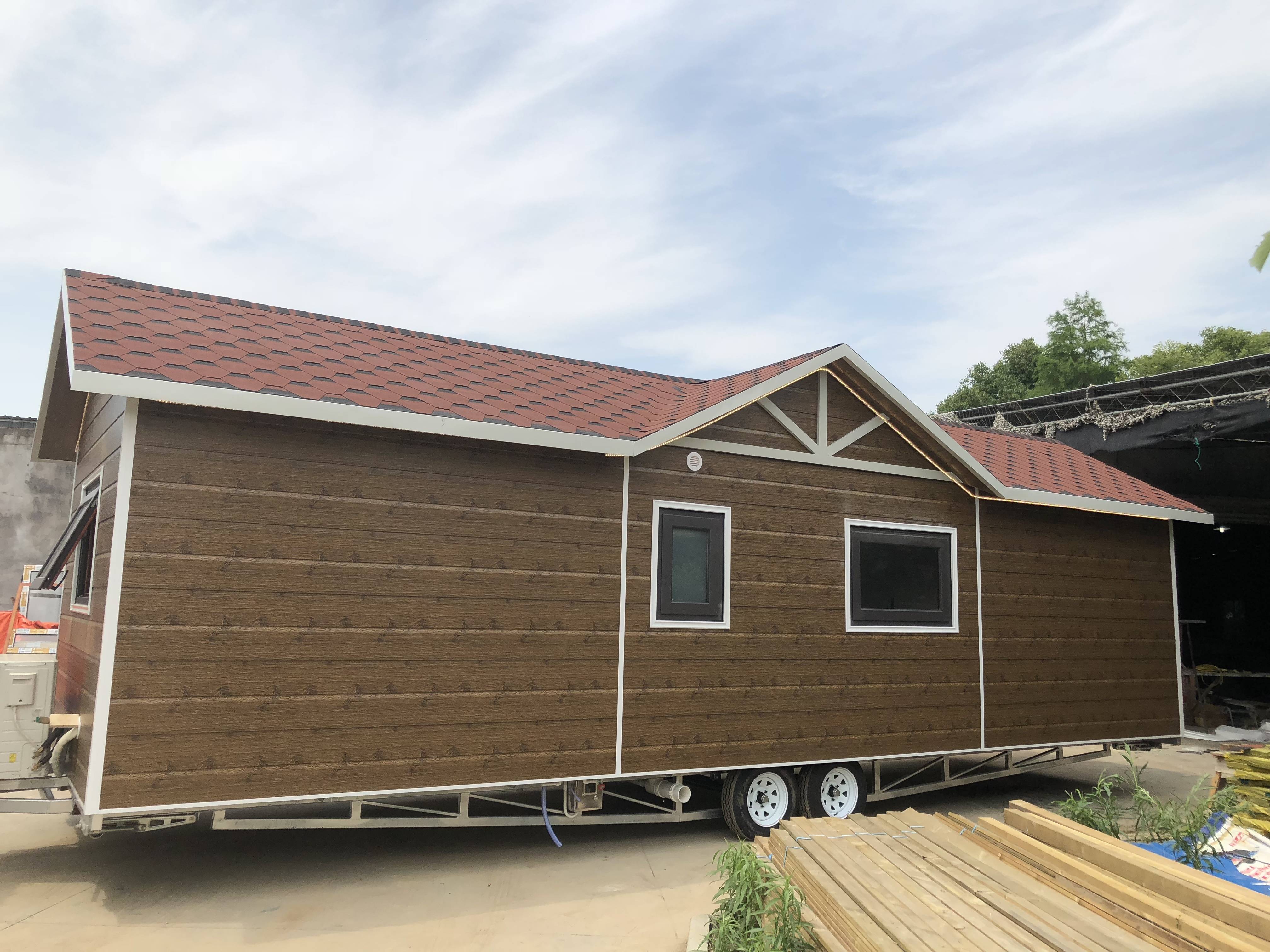 拖挂营地小木屋房车轮子上的家