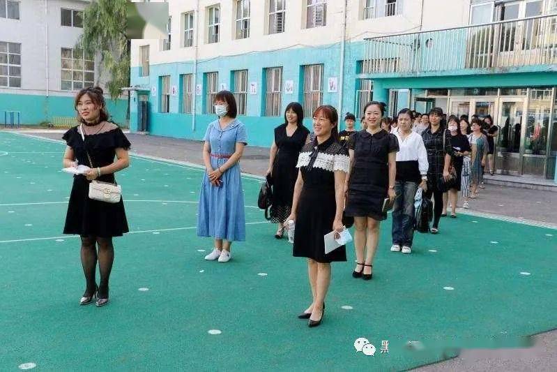 佳木斯市光复小学开展传染病应急演练提高防疫处置能力