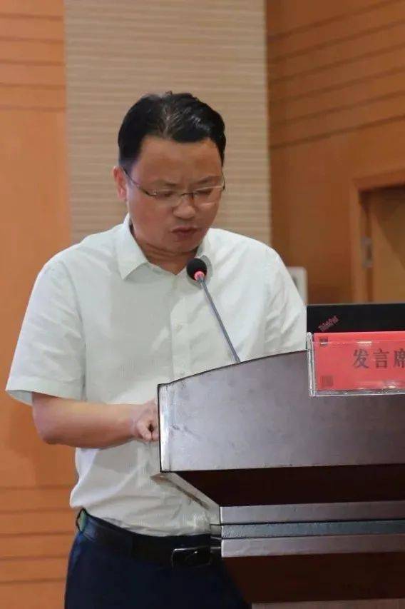 食品安全,让成长更美好!——伍佑小学在区"学校管理大讲坛"交流发言