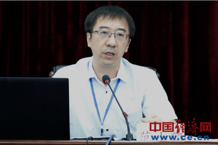 24日上午,中组部组织二局一处副处长,二级调研员范士鹤,中国农业大学