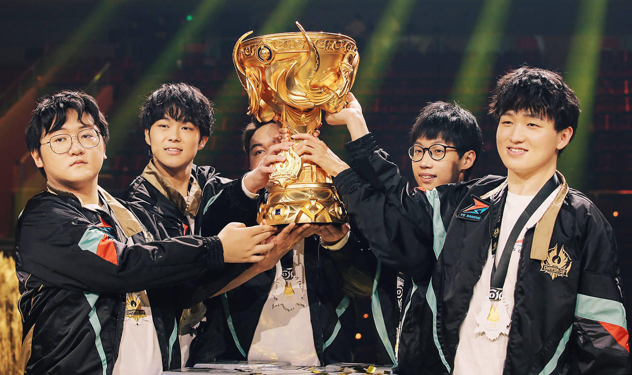 专访世冠fmvp暖阳想多赚钱回报父母