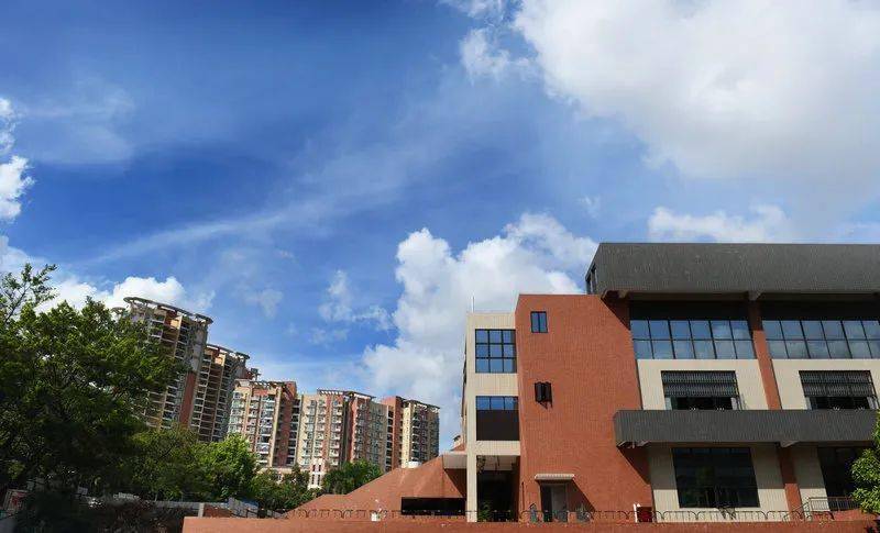 最美竹中新生入学第一天萌欢小伙伴