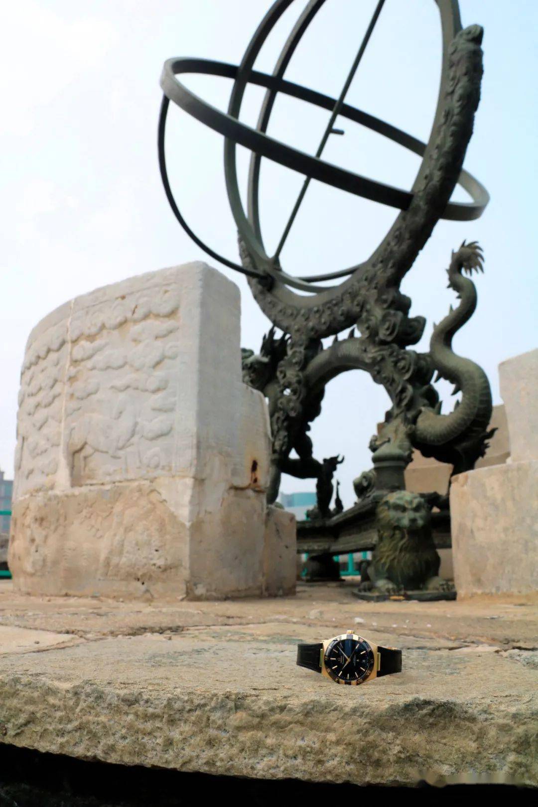 钟表是天文学之子,欧米茄全新星座系列男士腕表来到皇家古天文台凡近