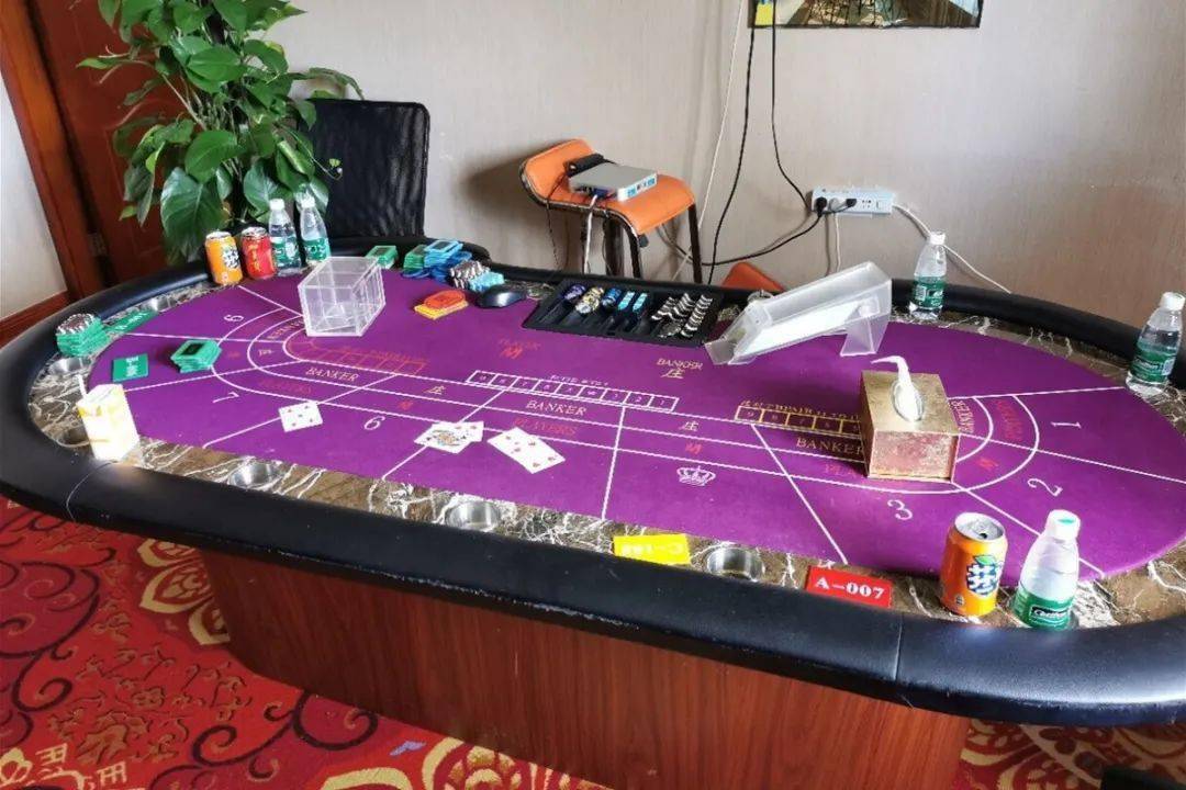 每场盈利30万的地下赌场漂在河上的流动赌船一网打尽