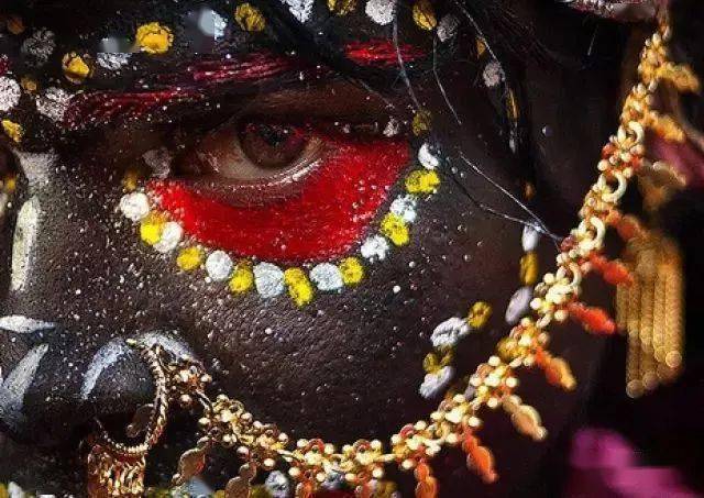 开放式构图,让照片画外有话_摄影