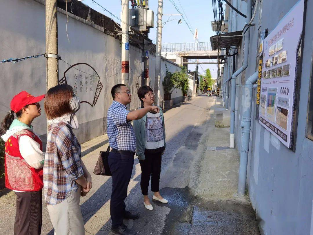 戴璐汶河街道图片