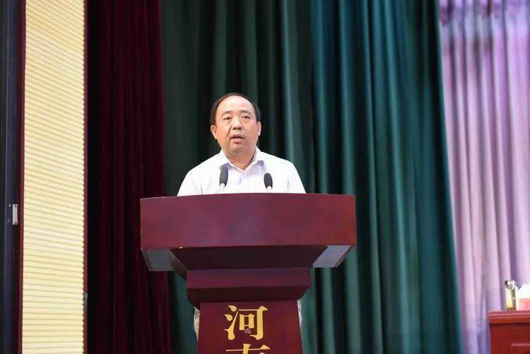 南乐县职业中专副校长发言县委副书记,县长曹拥军向大家提出四点要求