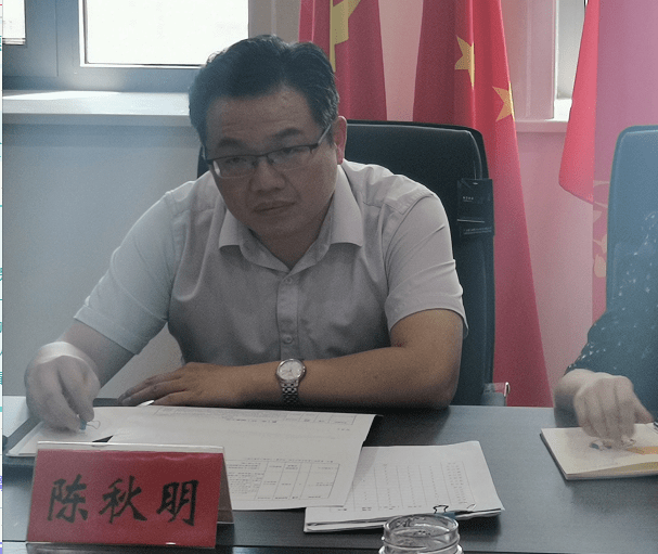 镇江团市委书记陈秋明一行来扬中调研共青团工作