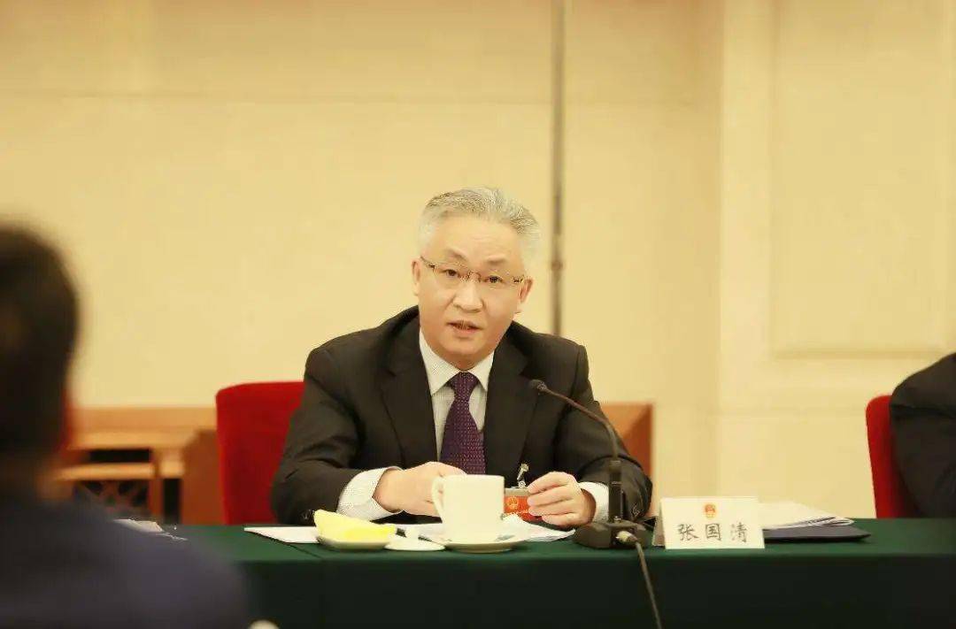 北上跨省履新次日全国最年轻省委书记首次亮相