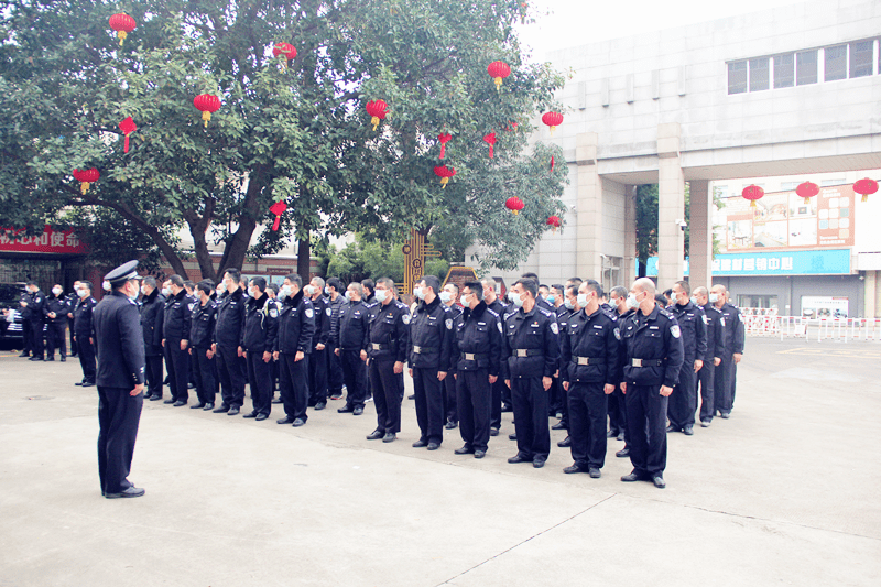 全封闭执勤的220天全体戒毒干警职工诠释了一份了不起的坚守