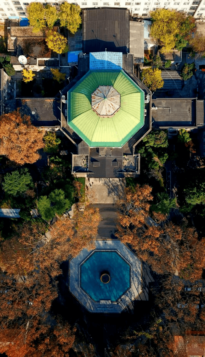 大禮堂01四牌樓建築指南