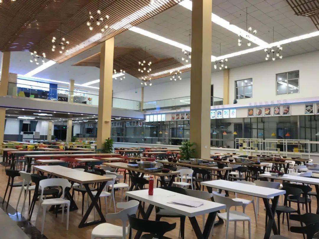 永川一高校食堂火了就是传说中别人家的食堂