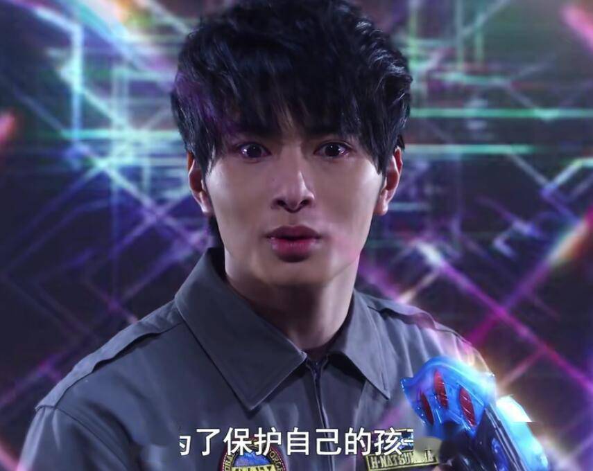 怪兽虽然离去,遥辉的心里也产生了动摇,自己所作所