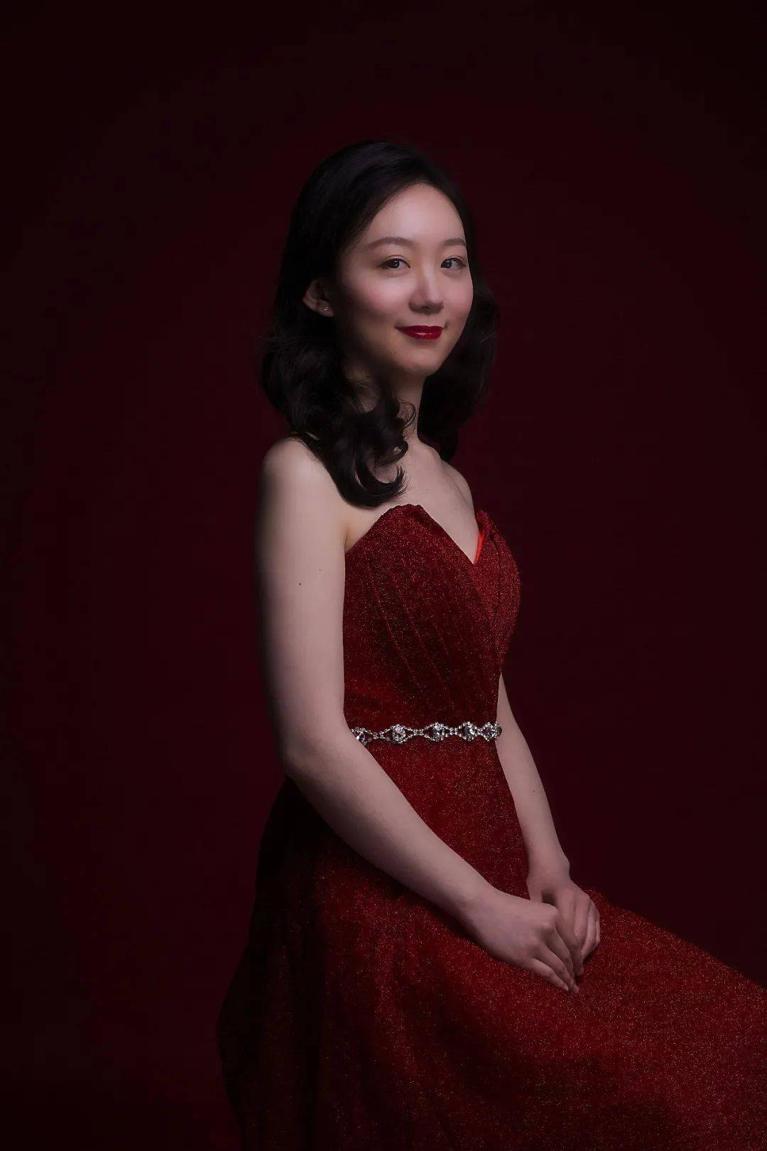 【今日19:30直播·长江钢琴名家公益】"沪上琴英"音乐漫谈——当严谨