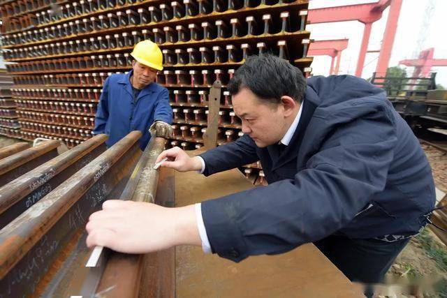 新时代·铁路榜样 | 罗宇航:焊花里的"数字人生"