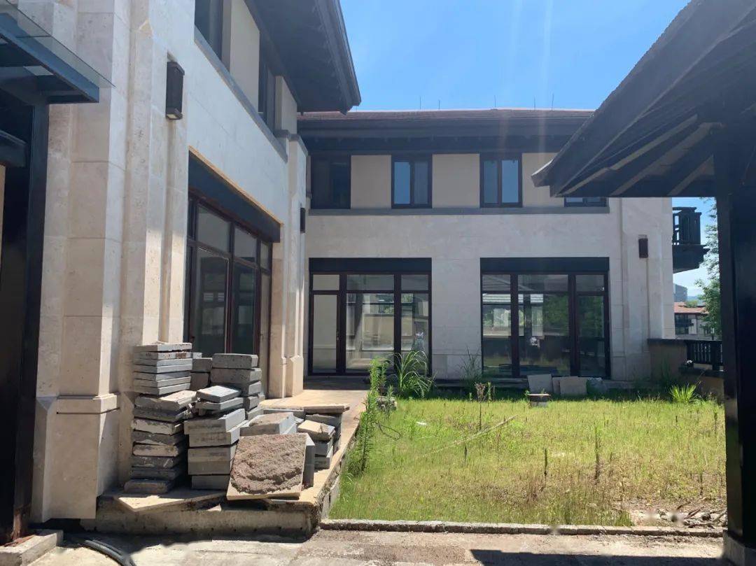 今天有人花了26670001元拍下丽水这栋超级豪宅