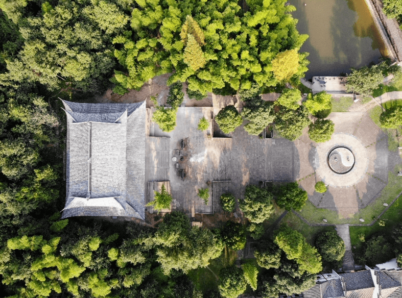 仙华山昭灵宫闪亮登场啦!_百姓