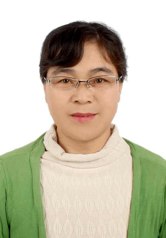 穆清霞东海县初级中学十佳港城好老师(班主任)