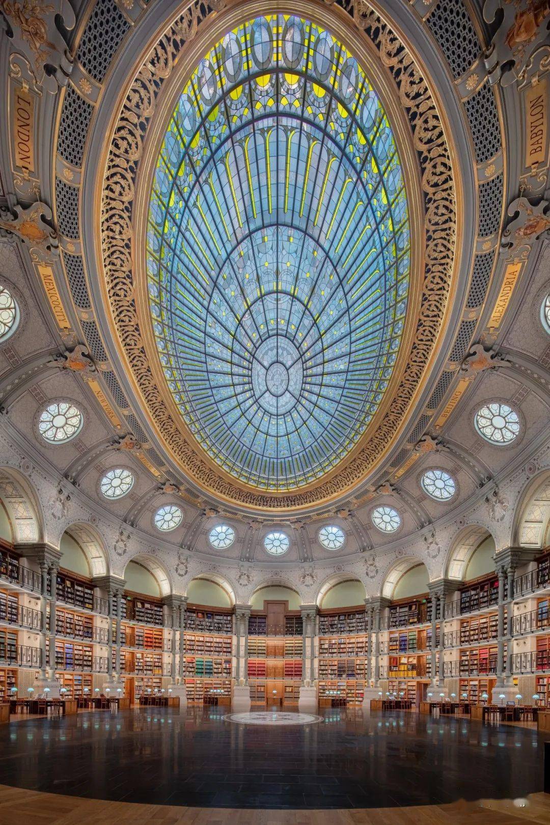 【洪涛股份】 全球顶尖企业大学核心功能区——华为开发者大会会场