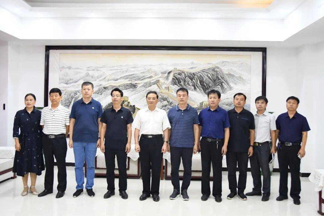 参观学习,交流经验——书勇局长带队到经开区弘济学校考察学习