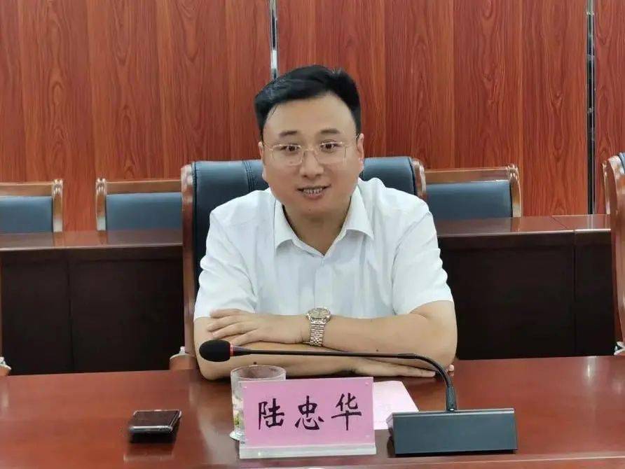 我院院长陈建荣一行前往通州湾调研医联体建设工作