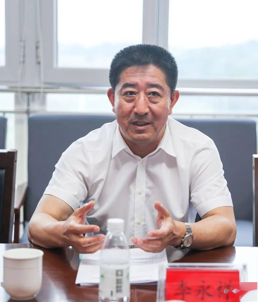 李永祥指出食品安全是关系群众利益的民生工程,是关系政府及职能部门