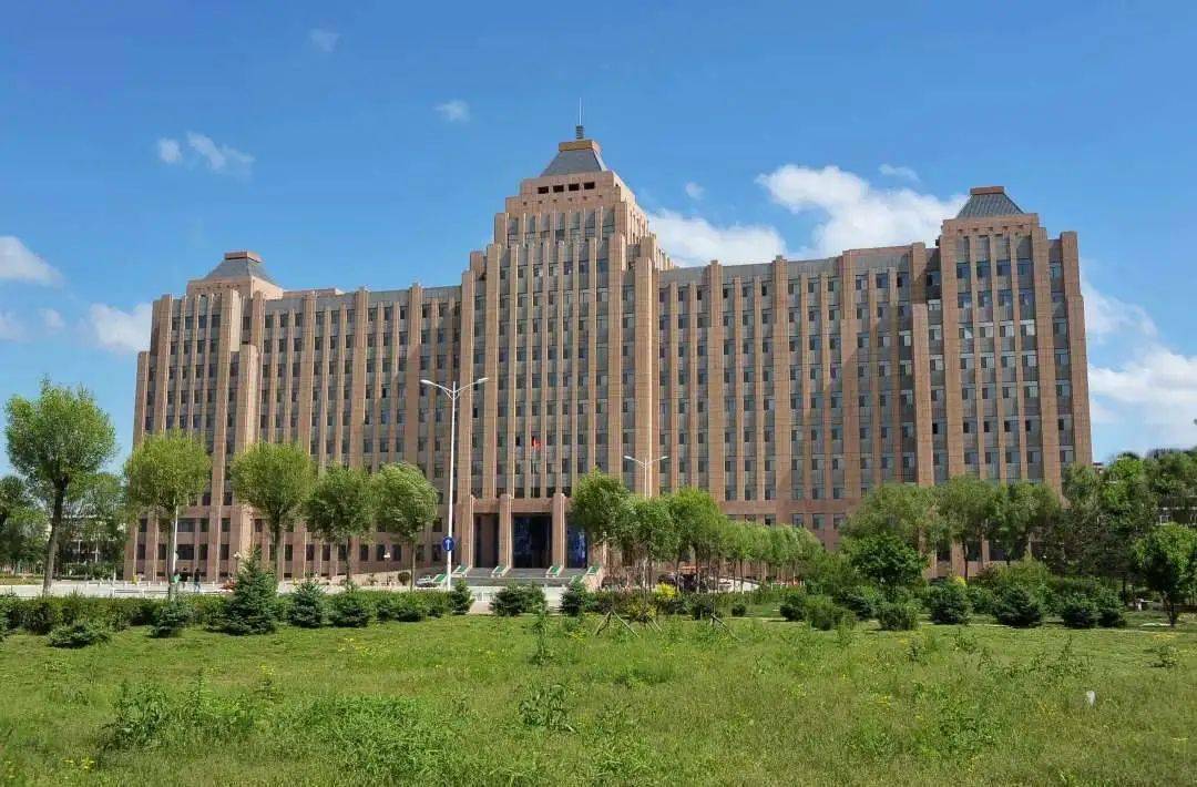 致2020级广厦新生愿我成为你追梦路上的底气