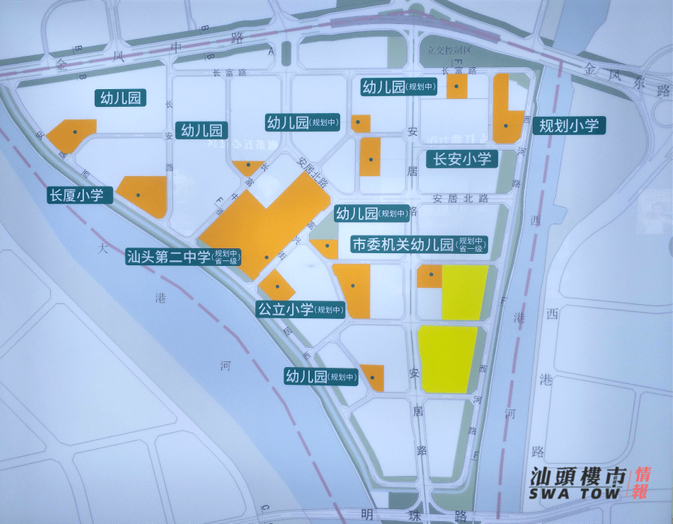 昨天,楼哥特意去了趟金凤半岛,为大家带回了前线的最新情报