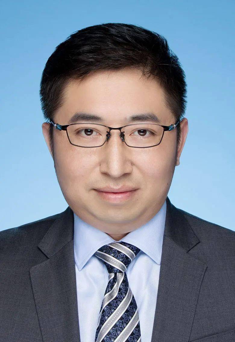 田丰,高级工程师,上海市生物医药科技产业促进中心(上海新药研究开发