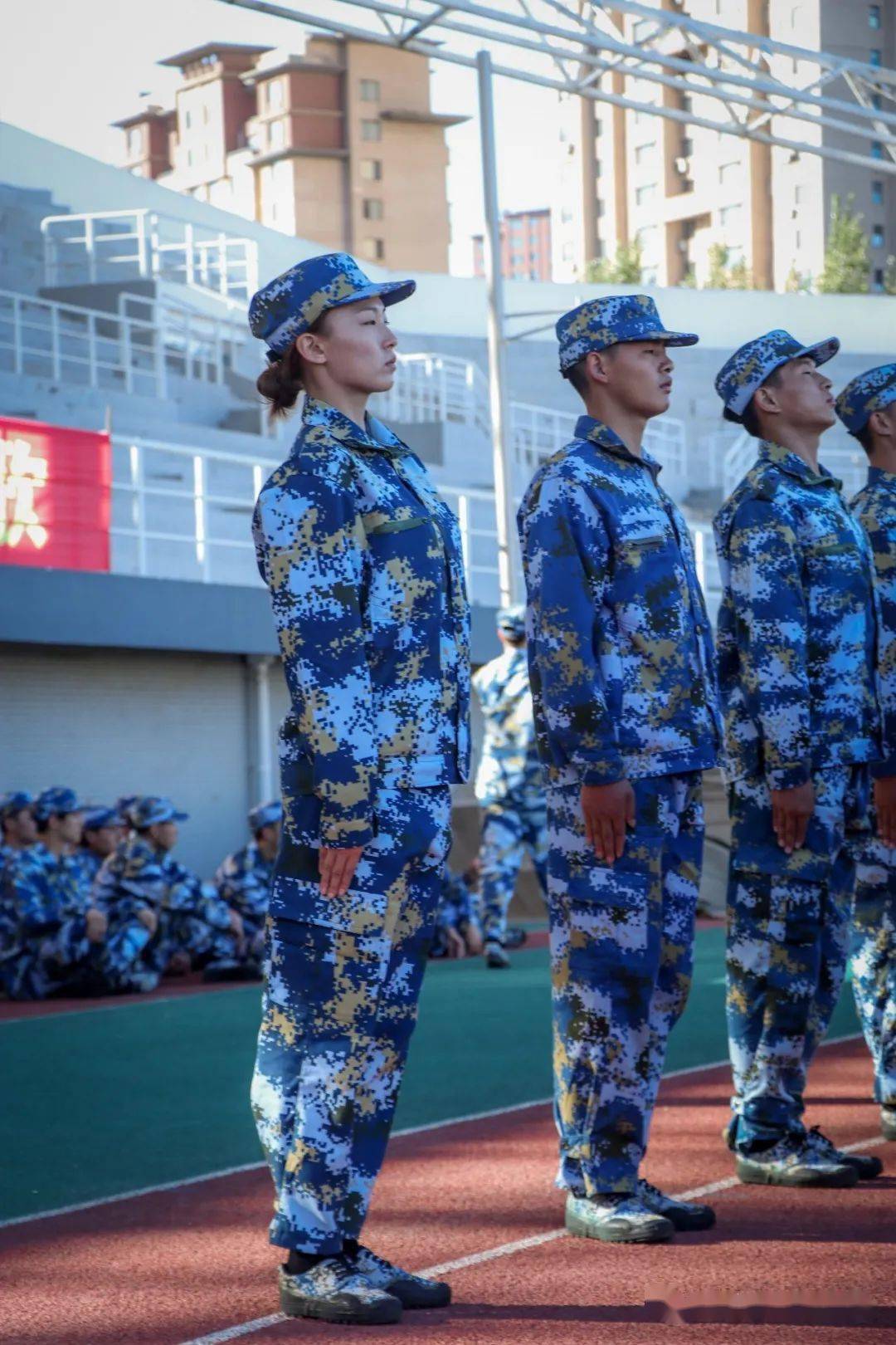 军训记未来很长我们一起走