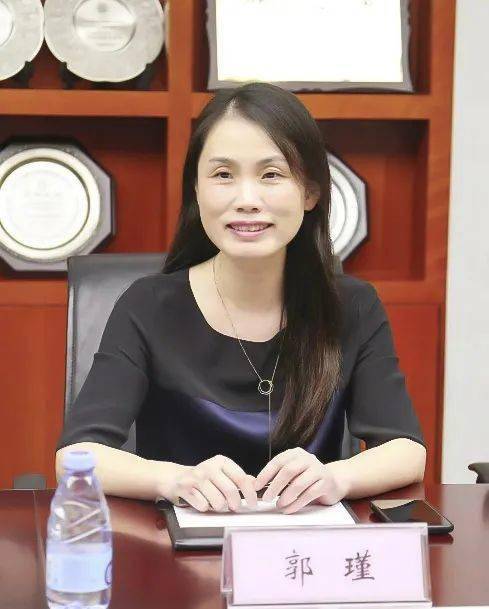 维业股份创始人兼董事张汉清表示,在华发集团的战略支持下,在新的