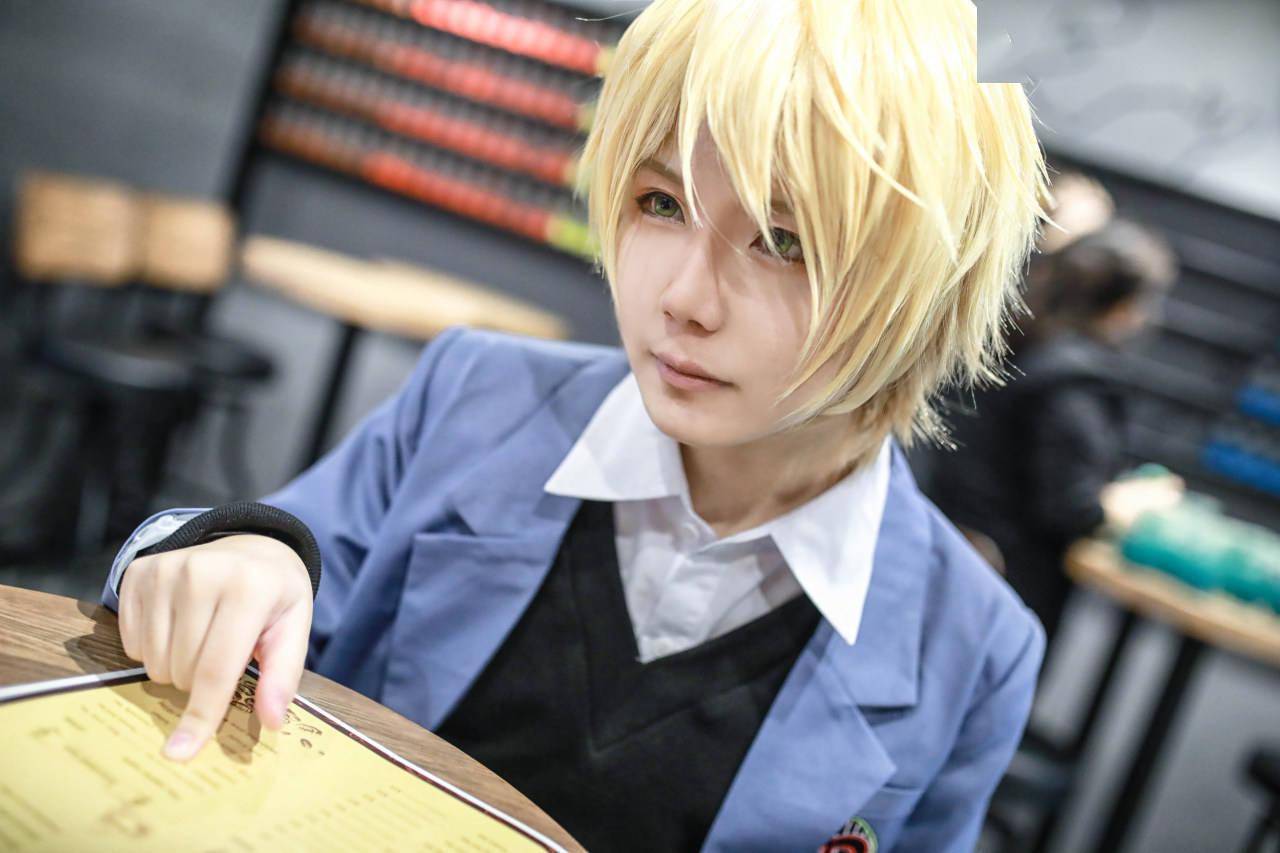 独占我的英雄势多川正广cosplay