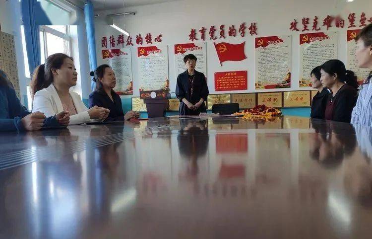 凌钢小学:为生命携手募捐,让爱心一路同行