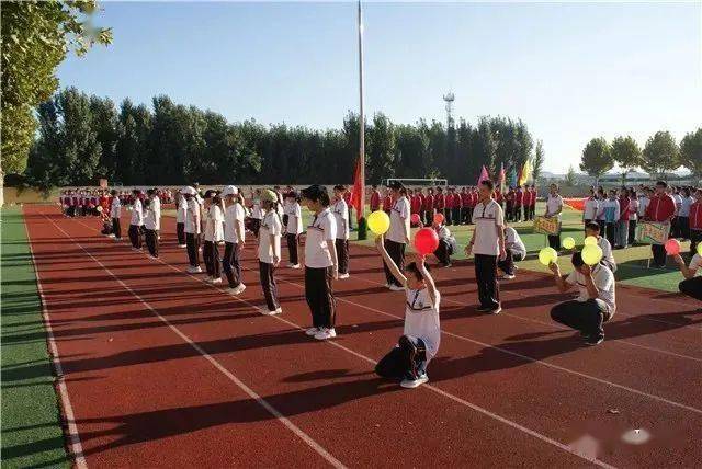 【章丘绣江中学】运动显身手,沙场秋点兵——绣江中学成功举办2020年
