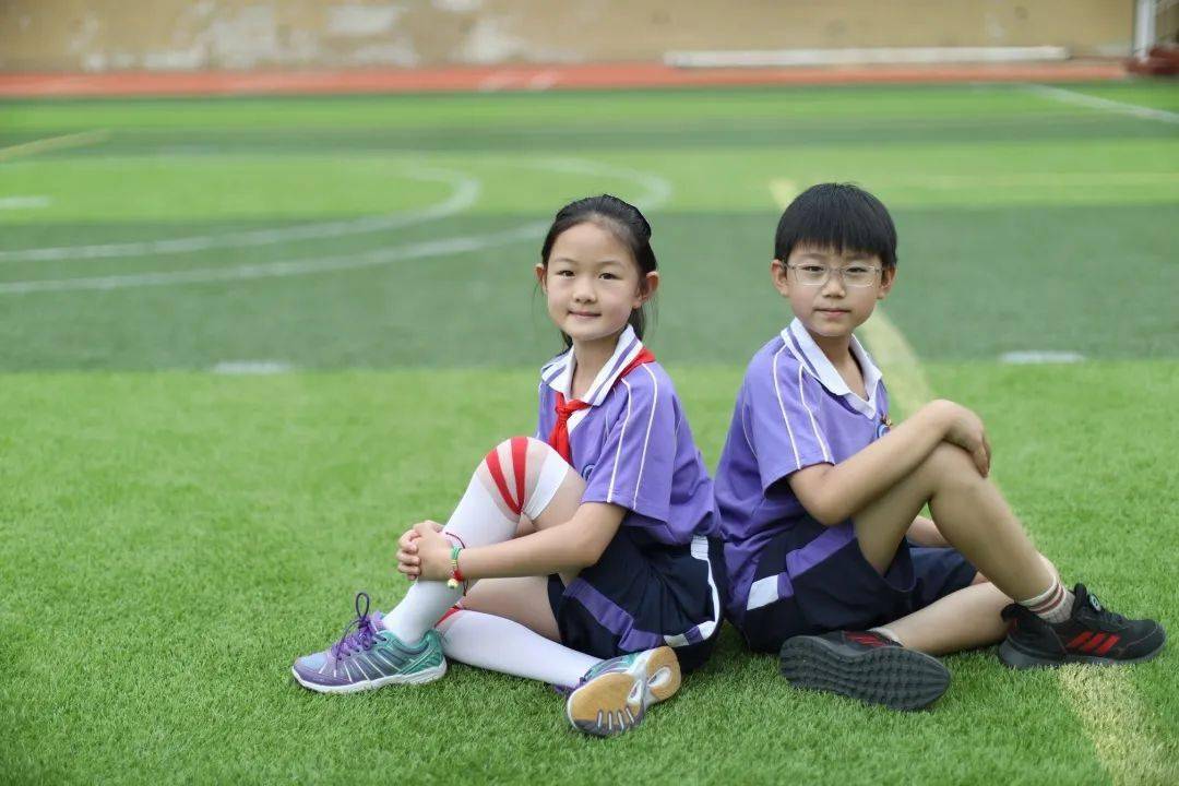 大连校服更好看了