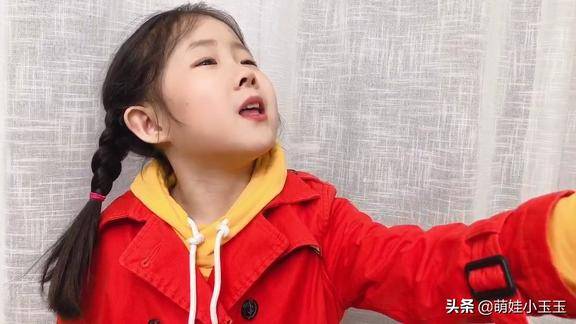 小玉玉来一首感情歌曲《爸爸的肩膀》,把我唱哭了