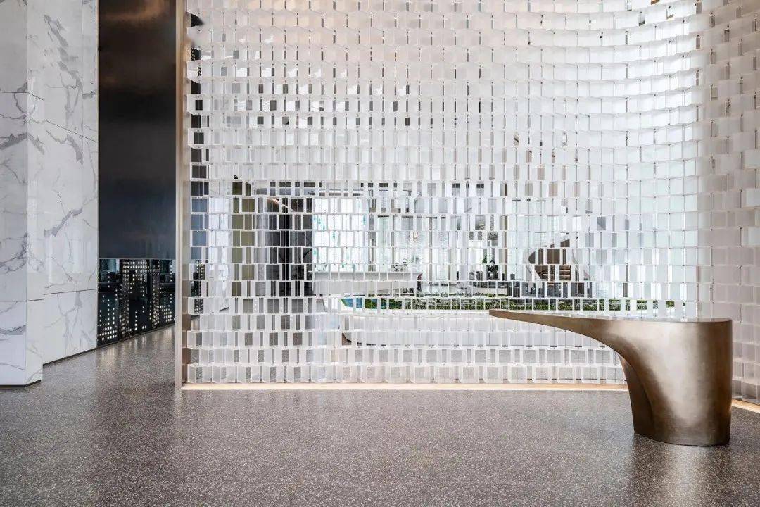 好物丨用树脂玻璃塑造空间无限可能