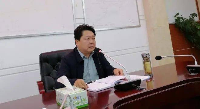 区党委委员,管委会副主任高家喜主持会议并强调,全区