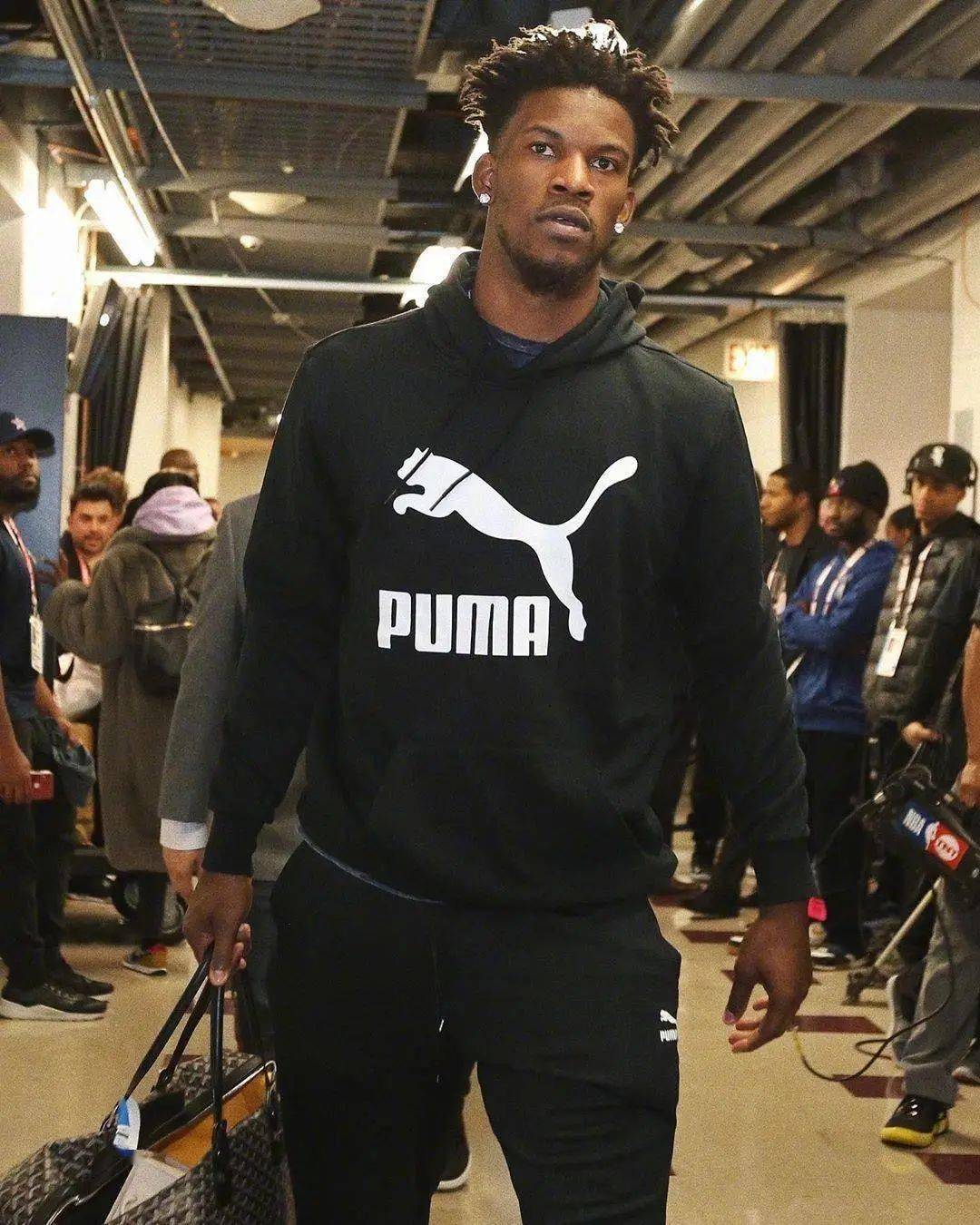 这个nba最硬的男人会签约李宁吗?