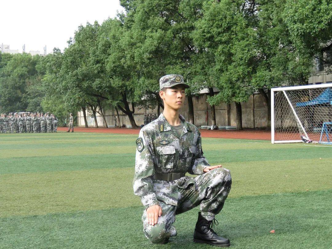 迷彩九月那些教官那群可爱的人们