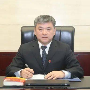 北京公司党委书记,董事长马国林希望"后浪"们志存高远,坚定理想信念