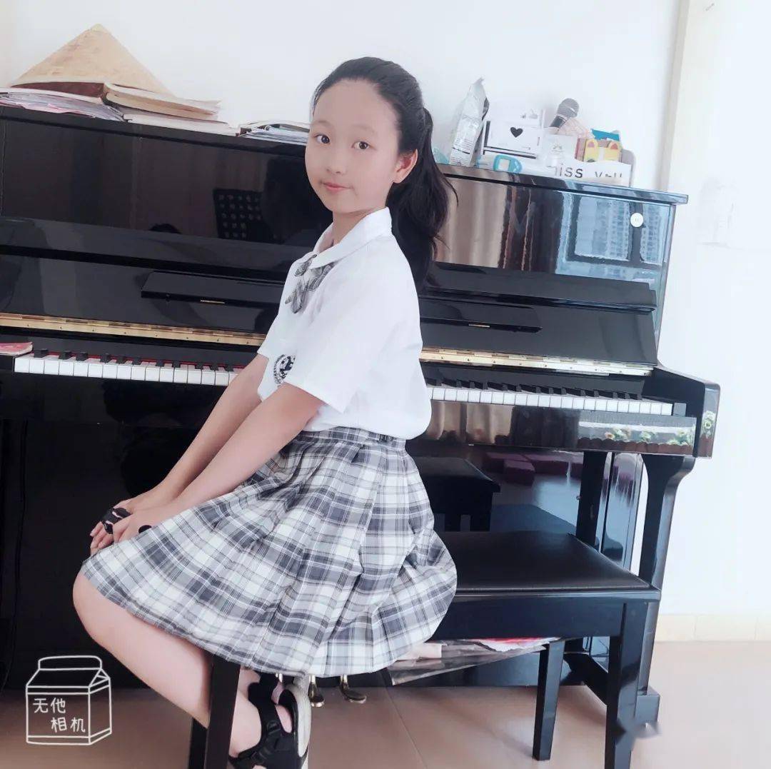 刘怡萱|永远盛开在我心中的红梅花儿|no.3255