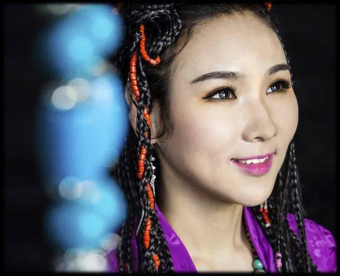 23:00 免票 | 德吉卓玛和乐队