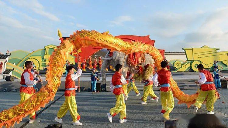 上犹九狮拜象走进2020中国农民丰收节江西活动开幕式