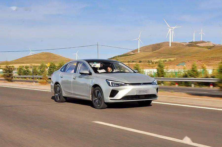 可跑长途的电动车 上汽r er6草原试驾_搜狐汽车_搜狐网