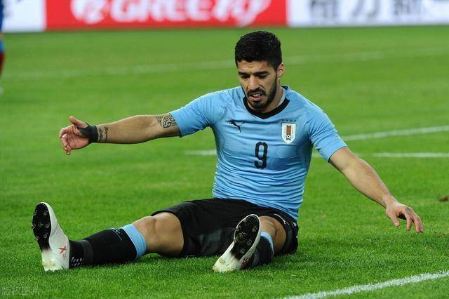 巴萨前锋此前通过了意大利护照考试,但他被指认考试抄袭_佩鲁贾