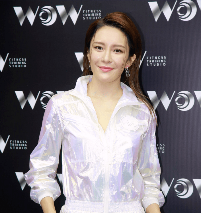 拍完《踩过界2》,tvb女星爆《白色强人2》与郭晋安,陈豪三角恋_张曦雯